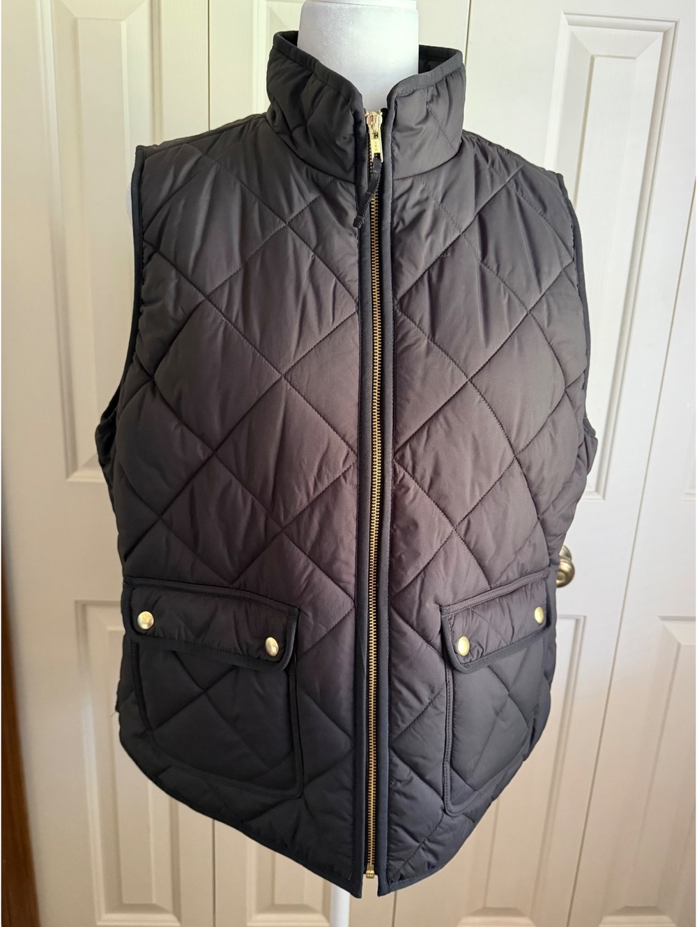 J Crew Factory Puffer Vest Womens XL Black Quilted Gingham Lined Gold Zip BJ901